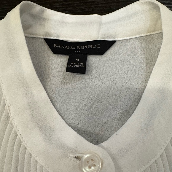 NWOT Banana Republic Ivory tuxedo blouse - Picture 4 of 4